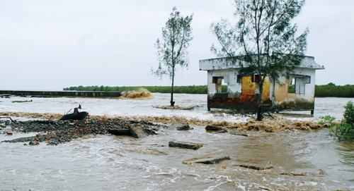 Áp thấp nhiệt đới có khả năng thành bão: Cảnh báo tàu thuyền đang hoạt động trên biển