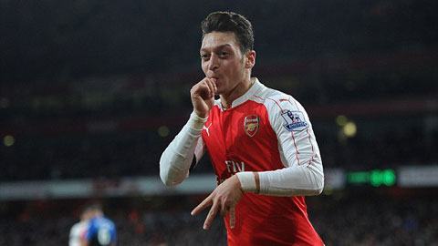 Arsenal 2-0 Bournemouth: Pháo nổ cuối năm