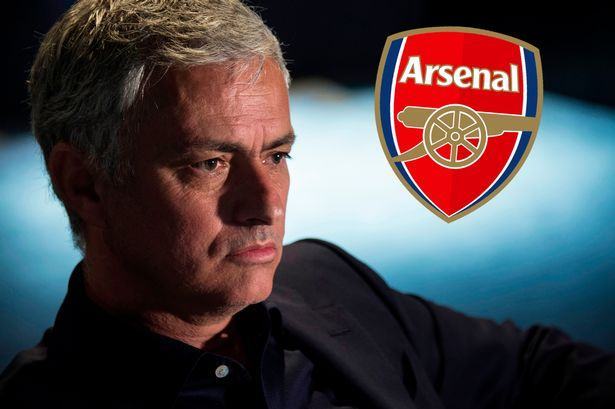 Arsenal bác tin ‘cầu cứu’ Mourinho