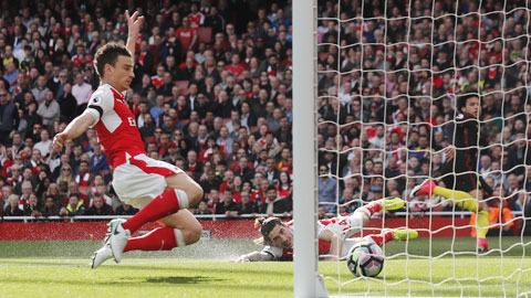 Arsenal chia điểm với Man City: Nỗi thất vọng từ tuyến dưới