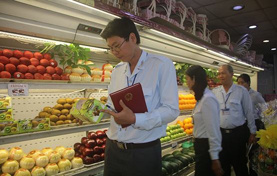 Chặn thực phẩm bẩn phải quyết liệt và đồng bộ