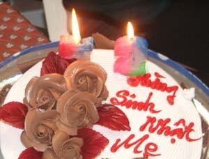 Ba ngọn nến lung linh!