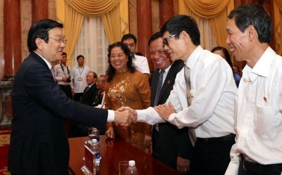 Chủ tịch nước gặp mặt cán bộ ngành tòa án các thời kỳ