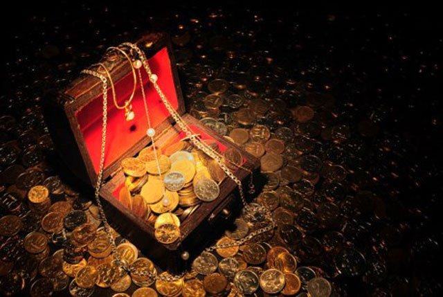 Gordon Cooper được cho là đã vẽ bản đồ kho báu ở vùng biển Caribbean.