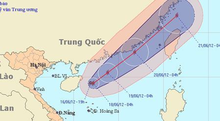 Bão giật cấp 10 trên biển, miền Trung mưa dông