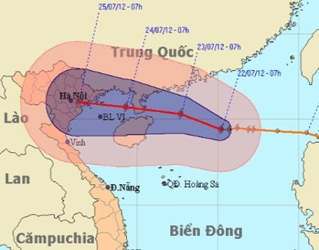 Bão mạnh cấp 12 cách Móng Cái khoảng 690km