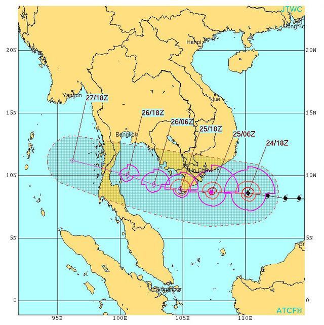 Bão Tembin đi chệch xuống phía Nam và suy yếu dần - Ảnh 3. Bão Tembin đi chệch xuống phía Nam và suy yếu dần - Ảnh 3.