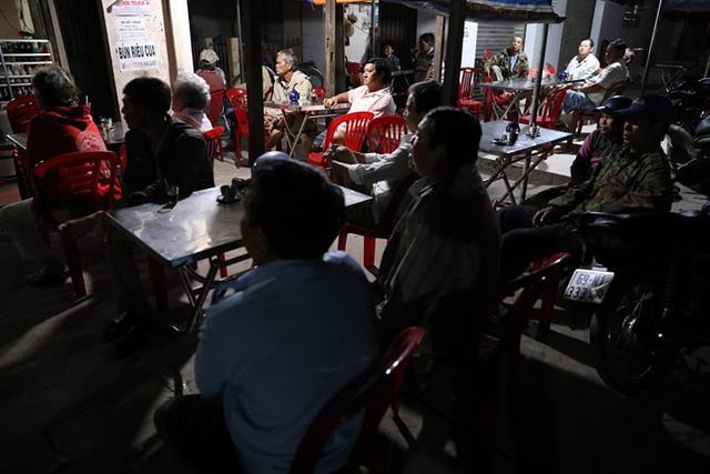 Bão Tembin sẽ vào bờ với cấp rủi ro cao nhất - Ảnh 4.