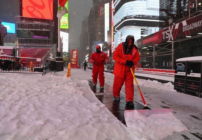Bão tuyết lớn hoành hành bờ đông nước Mỹ - ảnh 5