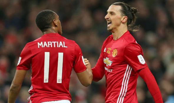 Barca gạ MU “nhượng” Martial, Conte rời Chelsea