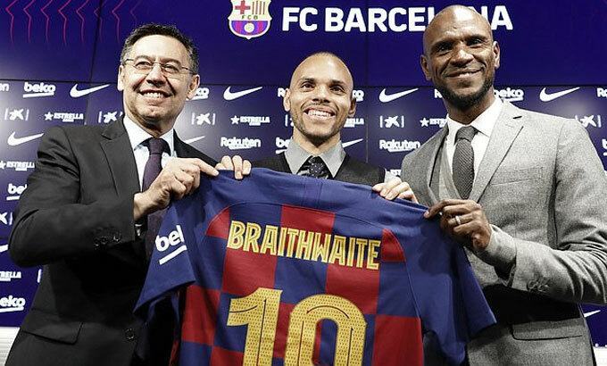 Barca thừa nhận bất công khi mua Braithwaite