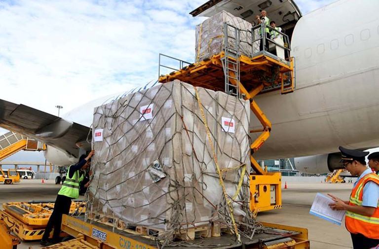 Belarus chuyển 40 tấn hàng viện trợ nhân đạo đến Việt Nam