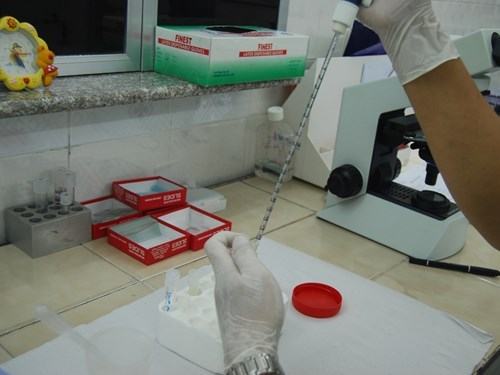 Bệnh quai bị bùng phát tại nhiều trường mầm non ở miền núi Quảng Ngãi