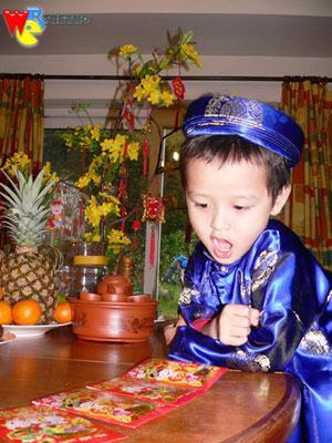 Bi – hài chuyện lì xì ngày Tết