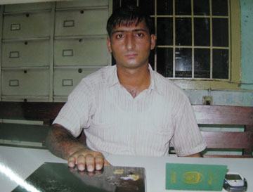 Bị người nước ngoài tống tiền vì chat sex