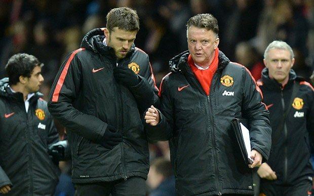 Bị Quỷ đỏ “hành”, Van Gaal tính đường giải nghệ