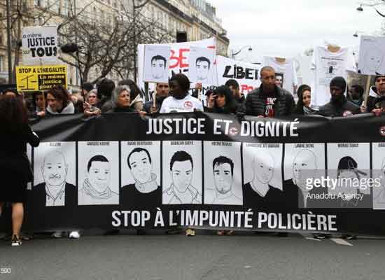 Biểu tình ở Paris phản đối hành động tùy tiện của cảnh sát