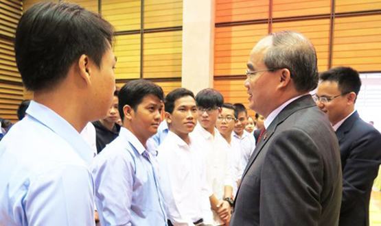 TP.HCM: Cấp học bổng đào tạo thạc sĩ và tiến sĩ cho Phnôm Pênh