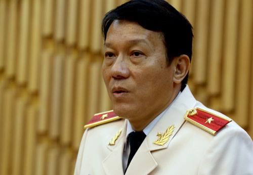 Tại cuộc gặp báo giới vào chiều 7/8, thiếu tướng Lương Quang Tam cho hay Cục chống buôn lậu sẽ sáp nhập với Cục cảnh sát phòng chống tội phạm tham nhũng. Ảnh: Bá Đô