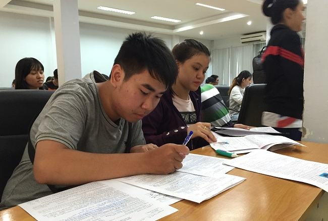 Đăng ký dự thi THPT quốc gia: Thí sinh tự do chưa tốt nghiệp THPT phải có giấy khai sinh