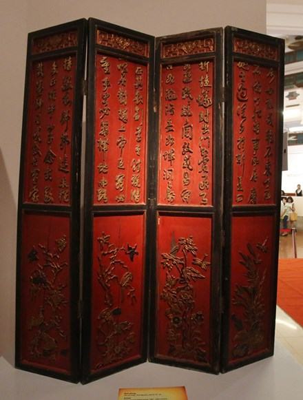 Bộ sưu tập đồ gỗ thếp vàng lần đầu công bố ảnh 10