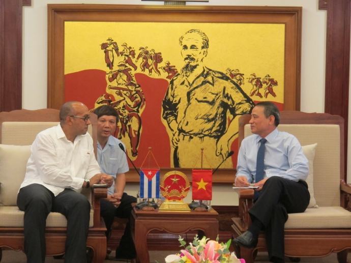 Cuba mong muốn tăng cường hợp tác hơn nữa trong lĩnh vực GTVT