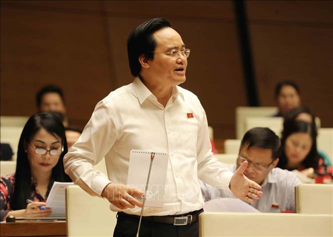 Bộ trưởng Phùng Xuân Nhạ giải trình về kỳ thi THPT quốc gia và sách giáo khoa