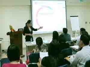 Bồi dưỡng CNTT cho cán bộ quản lý giáo dục