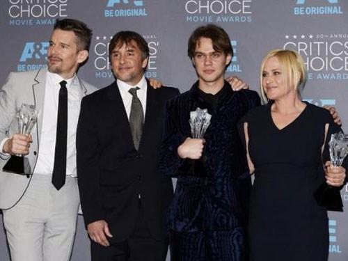 Boyhood chiến thắng giải Critics Choice Awards 2015