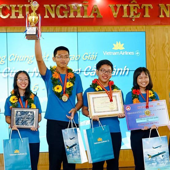 Trường Bùi Thị Xuân vô địch cuộc thi “Cùng non sông cất cánh”