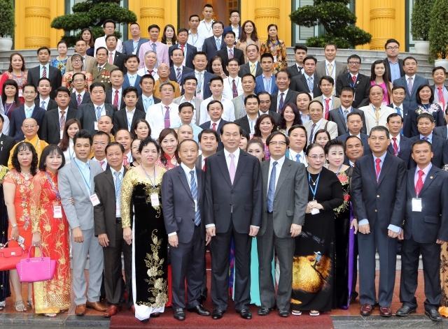 Chủ tịch nước gặp mặt đại biểu doanh nghiệp hội nhập và phát triển