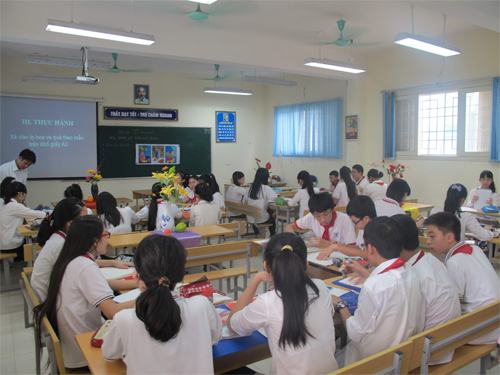 Các quận Hà Nội ứng phó quá tải học sinh lớp 6