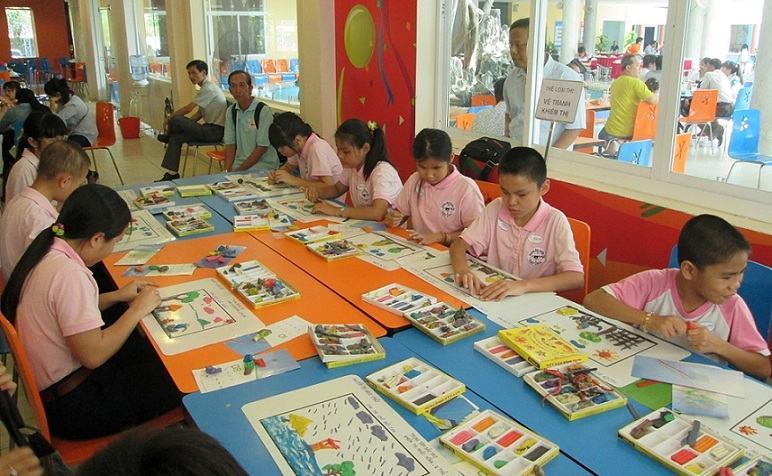 Khai mạc và thi chung khảo Nét vẽ xanh 2016