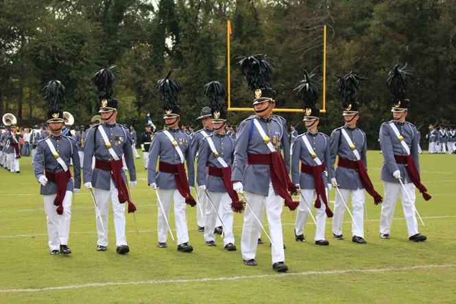 Cách để an toàn khi đi du học: Bảo vệ bản thân tại Mỹ