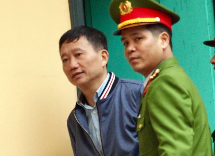 Cách ly ông Đinh La Thăng và Trịnh Xuân Thanh để thẩm vấn - Ảnh 3. Cách ly ông Đinh La Thăng và Trịnh Xuân Thanh để thẩm vấn - Ảnh 3.