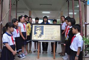 Cảm xúc đêm lửa trại Lê Đình Chinh