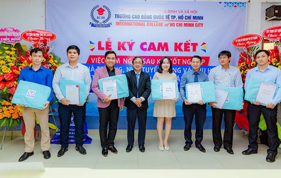 Hoàn trả 100% học phí nếu sinh viên ra trường không có việc làm