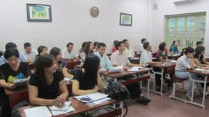 Cần “cây gậy” chống lạm thu đầu năm