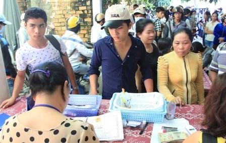 Cần Thơ: Sĩ tử không “mặn mà” với lò luyện thi