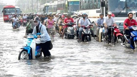 Cảnh báo lũ trên sông Đồng Nai và tổ hợp bất lợi khi triều cường ảnh 1