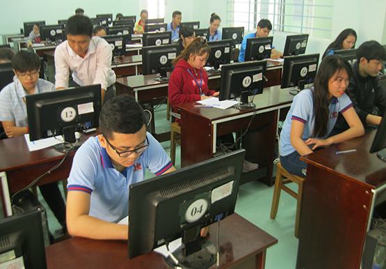 Miễn học phí cho ngành học phục vụ nông nghiệp