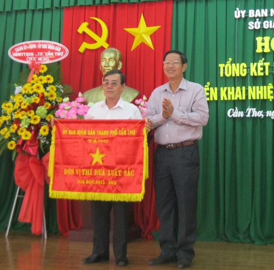 Có giải pháp hữu hiệu chống học sinh bỏ học