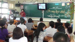 Câu lạc bộ hiệu trưởng: Đứng mũi chịu sào!