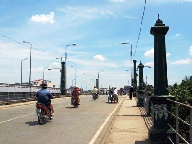 Xây cầu Nhị Thiên Đường 1 mới