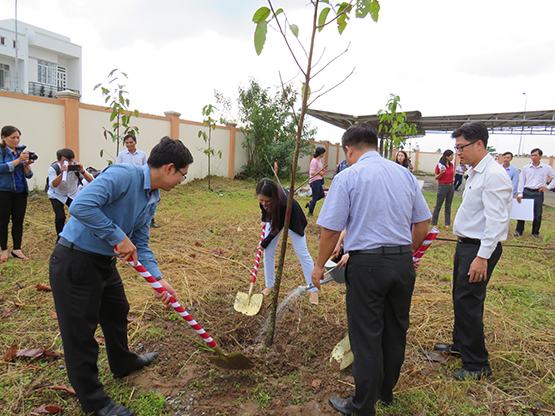 Xanh hóa học đường