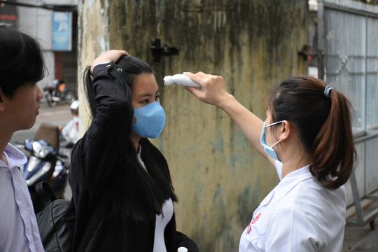 Cha mẹ cần chuẩn bị gì cho con trở lại trường học sau dịch Covid-19? - Ảnh 2. Cha mẹ cần chuẩn bị gì cho con trở lại trường học sau dịch Covid-19? - Ảnh 2.