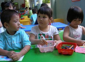 Cha mẹ làm khổ con