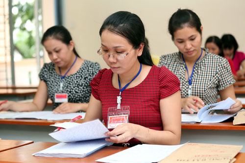 Chấm thi tuyển sinh đại học: Hiếm bài thi điểm 10