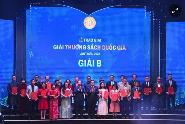 "Chào tiếng Việt và sách về ranh giới ngoài thềm lục địa đoạt giải A Giải thưởng Sách quốc gia- Ảnh 3.