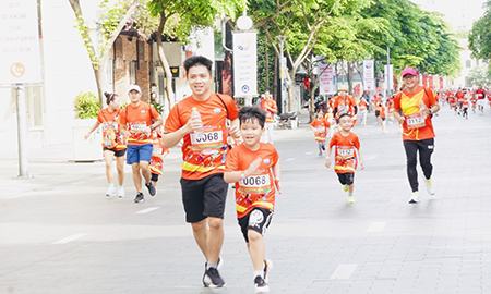 Thúc đẩy phong trào rèn luyện thể thao qua hoạt động chạy bộ